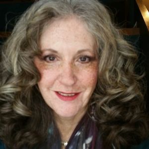 Meet your Posher, Yolanda